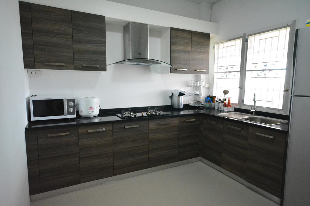 סוראט תאני Jc Guesthouse @ Suratthani Airport מראה חיצוני תמונה