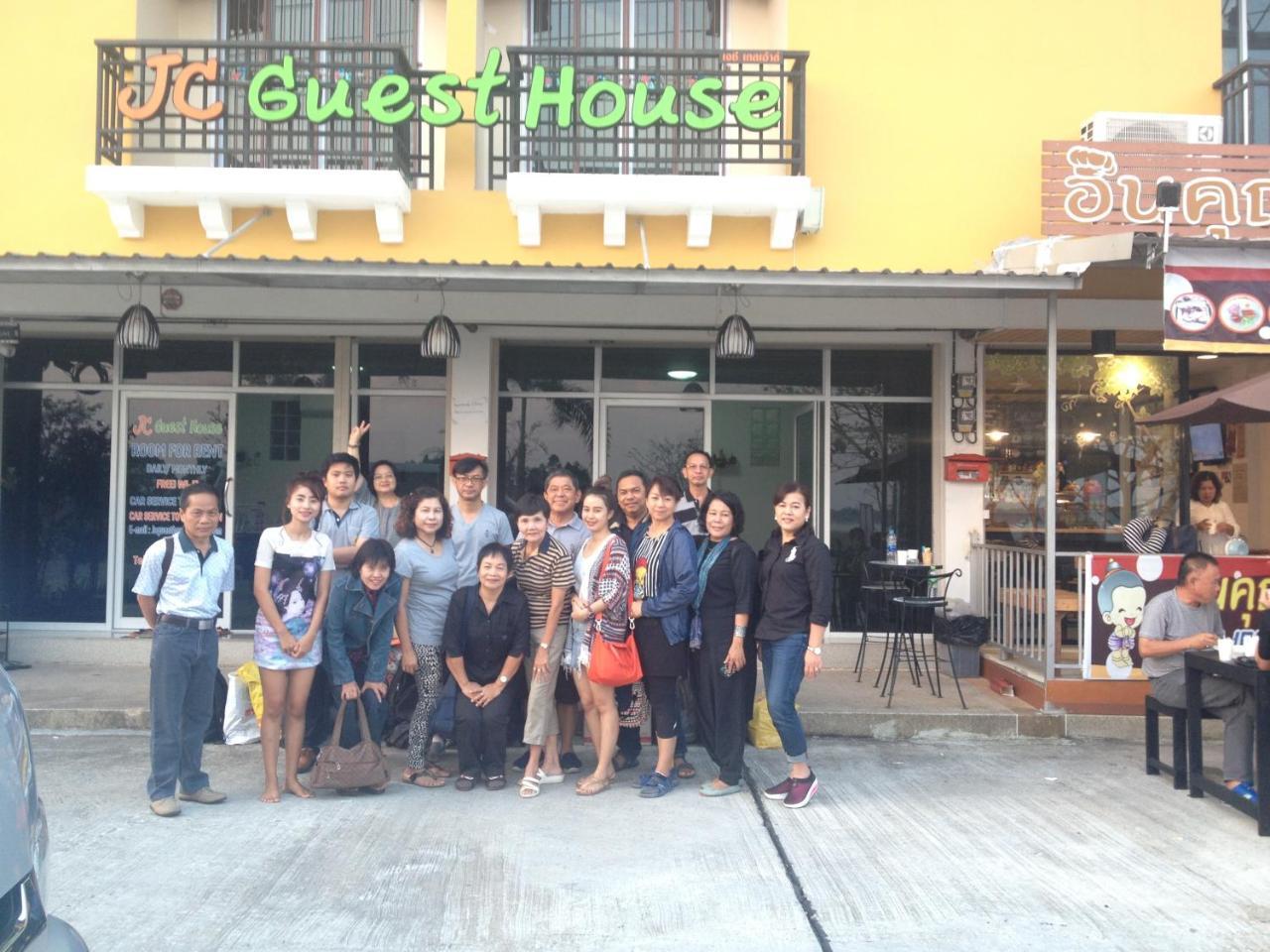 סוראט תאני Jc Guesthouse @ Suratthani Airport מראה חיצוני תמונה