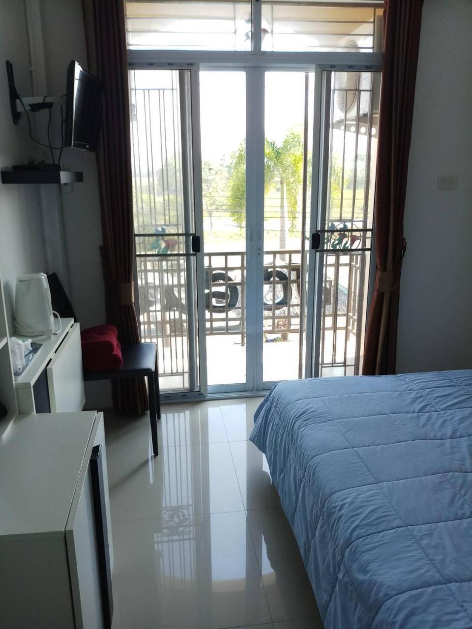 סוראט תאני Jc Guesthouse @ Suratthani Airport מראה חיצוני תמונה